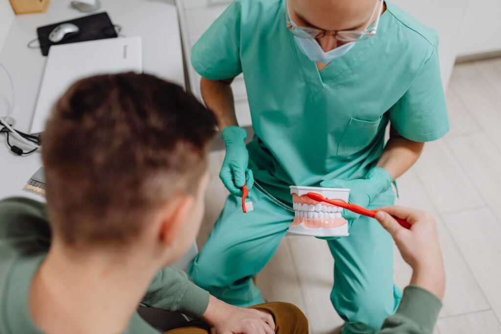 Looking for a Dentist near Thindal Murugan Temple? What to Expect at Pradeep Dental